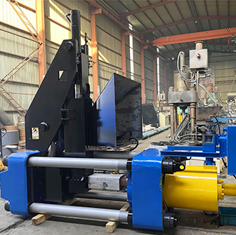 Машина для прессования отходов